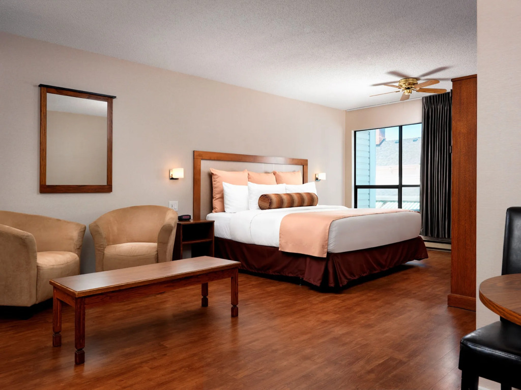 Huntingdon Hotel and Suites