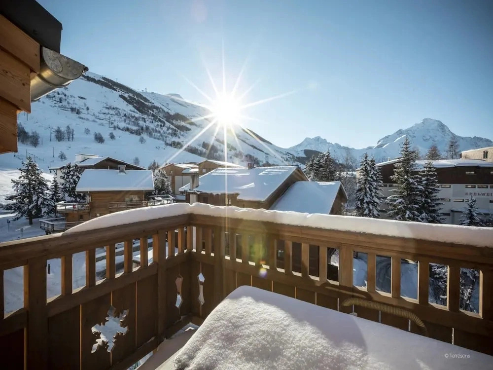 Apartment in Les Deux Alpes Near Ski Slopes