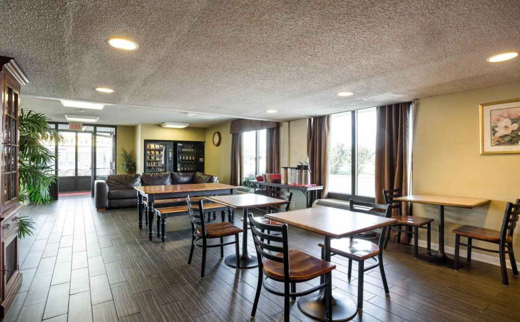 Rodeway Inn West Memphis