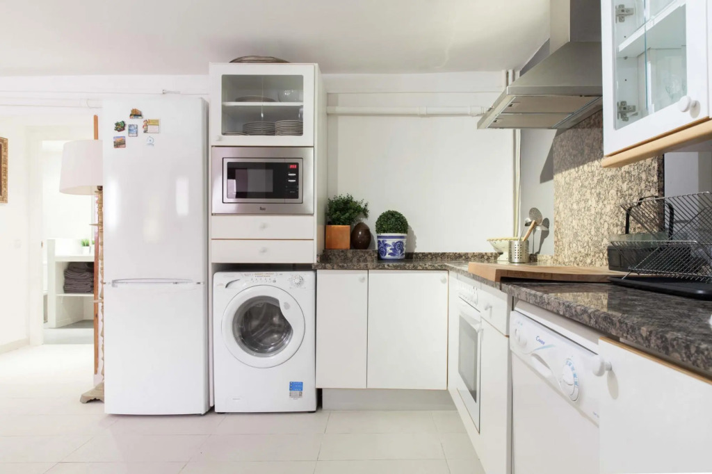 M (AXIII83) Apartamento con jardín Hispanoamérica