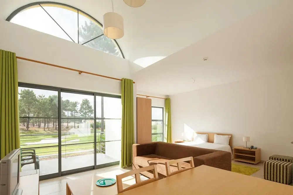Arrabida Resort & Golf Academy