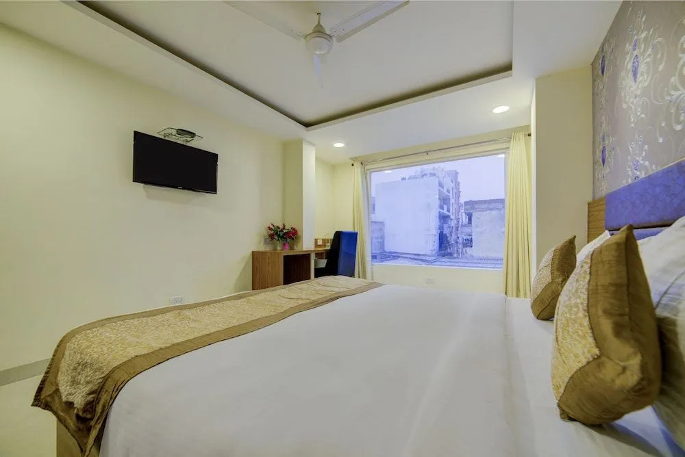 The Hosteller Delhi, International Airport