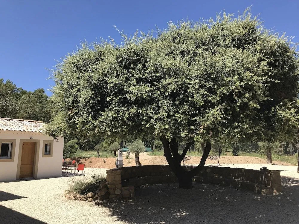 Mas la Chêneraie Lourmarin - Au calme, à 10 mn du centre ville à pied