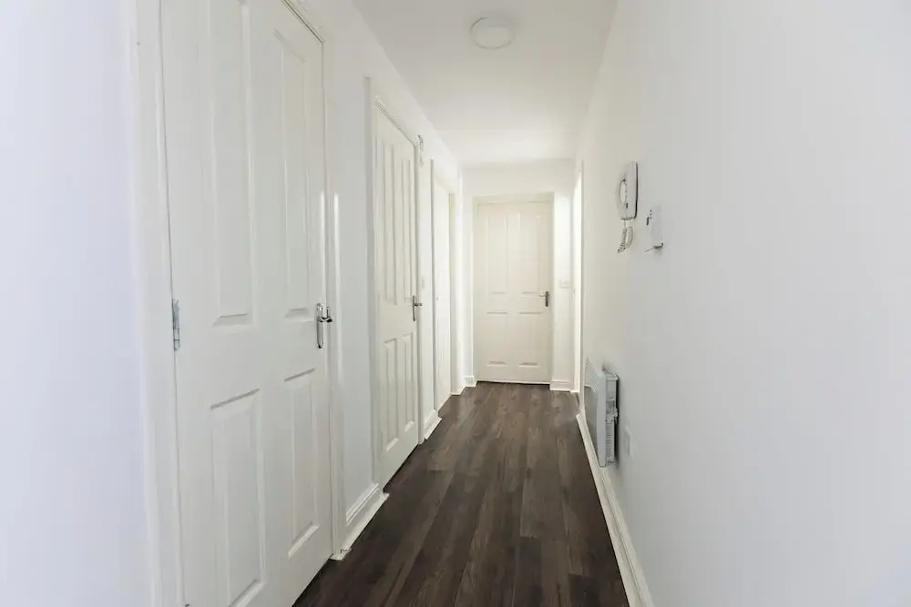 West Hull 2 bed apartment with Parking