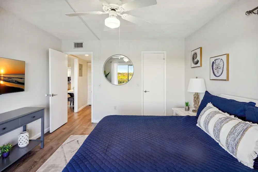 Bayshore Yacht & Tennis 409 - Premier
