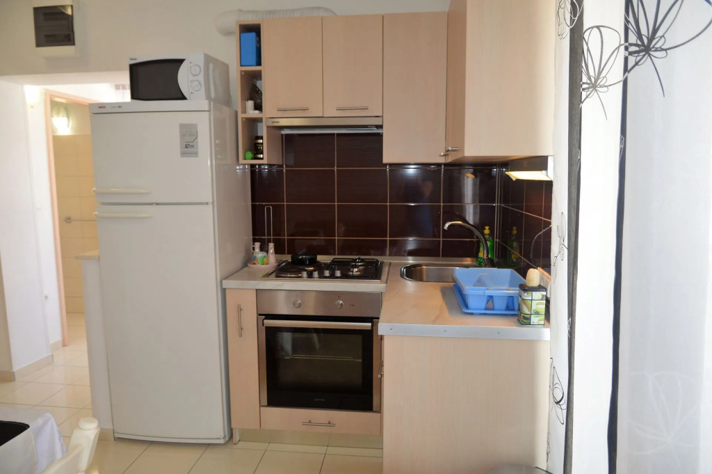 Remarkable 1-bed Apartment in Marina
