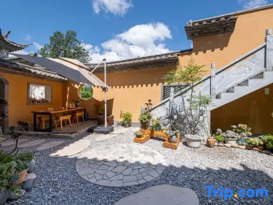 Shaxi Ancient Town Xixin Homestay