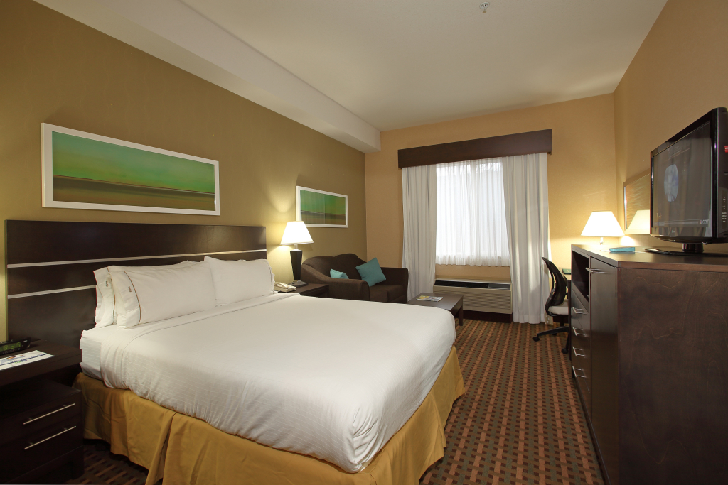 Holiday Inn Express Hotel & Suites Vernon by IHG