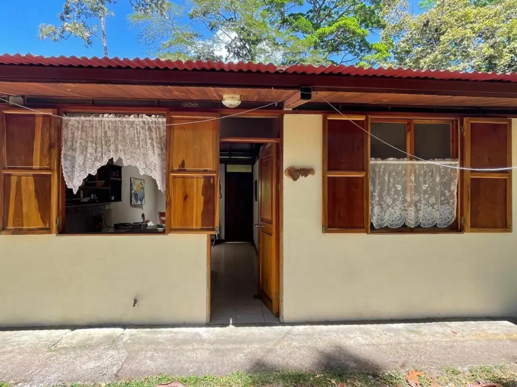 Finca Isla Rainforest Retreat