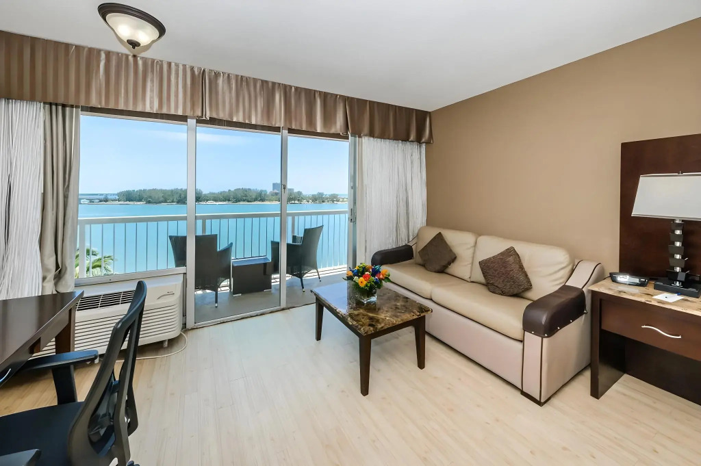 DreamView Beachfront Hotel & Resort