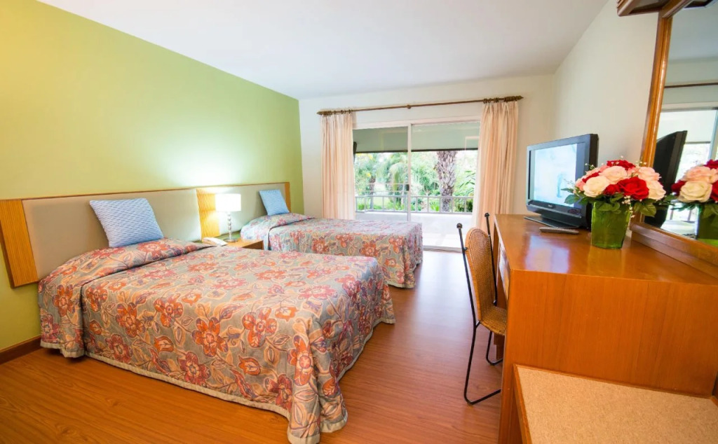 Majestic Creek Golf Club & Resort