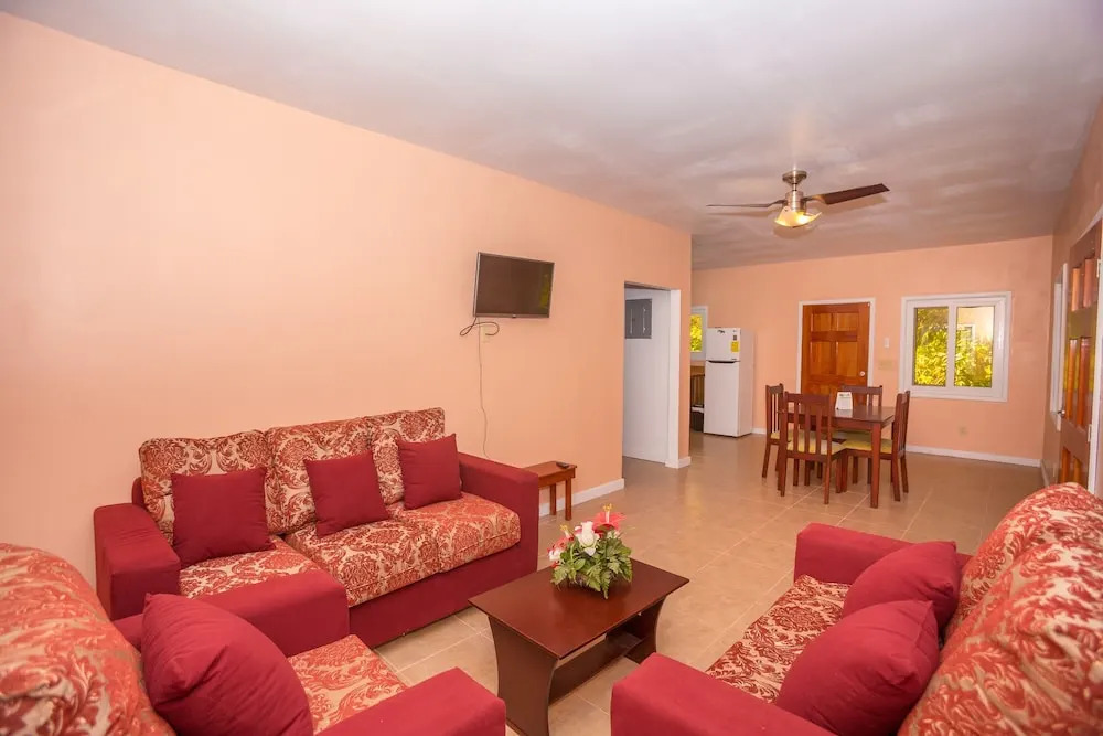 Rivera's Beach House - 2nd Floor 1 Bedroom Apts