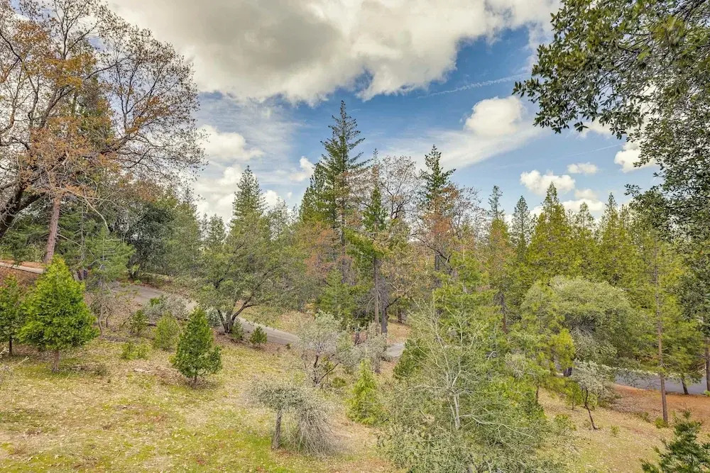 Serene Groveland Cabin Rental Near Yosemite