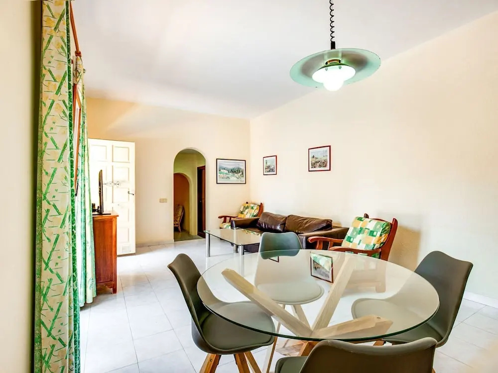 Chic Holiday Home in Playa de Pals With Terrace