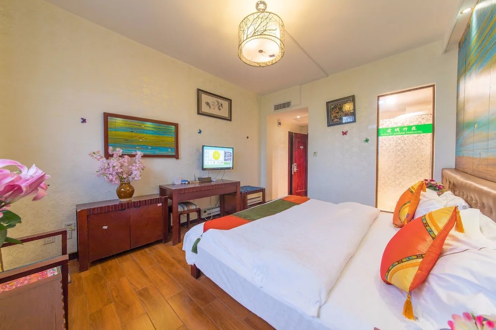 Zhuyuan Inn