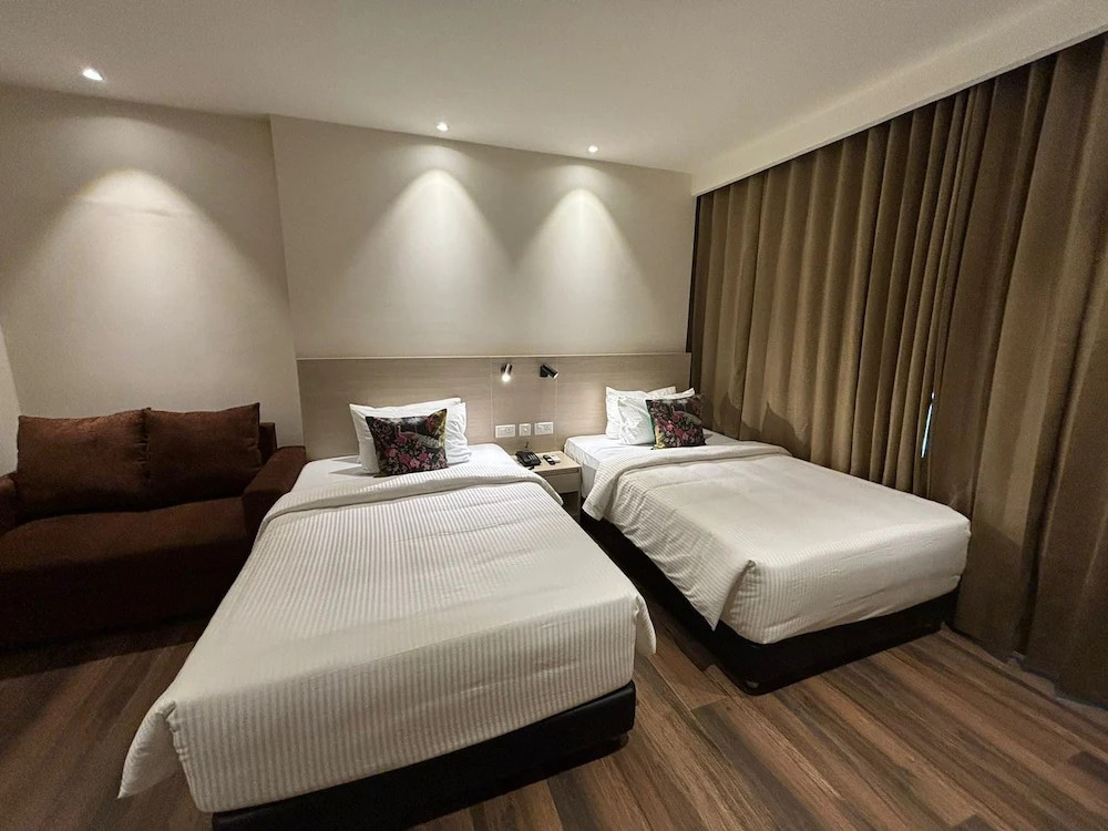 PRESIDENCY AIRPORT HOTEL