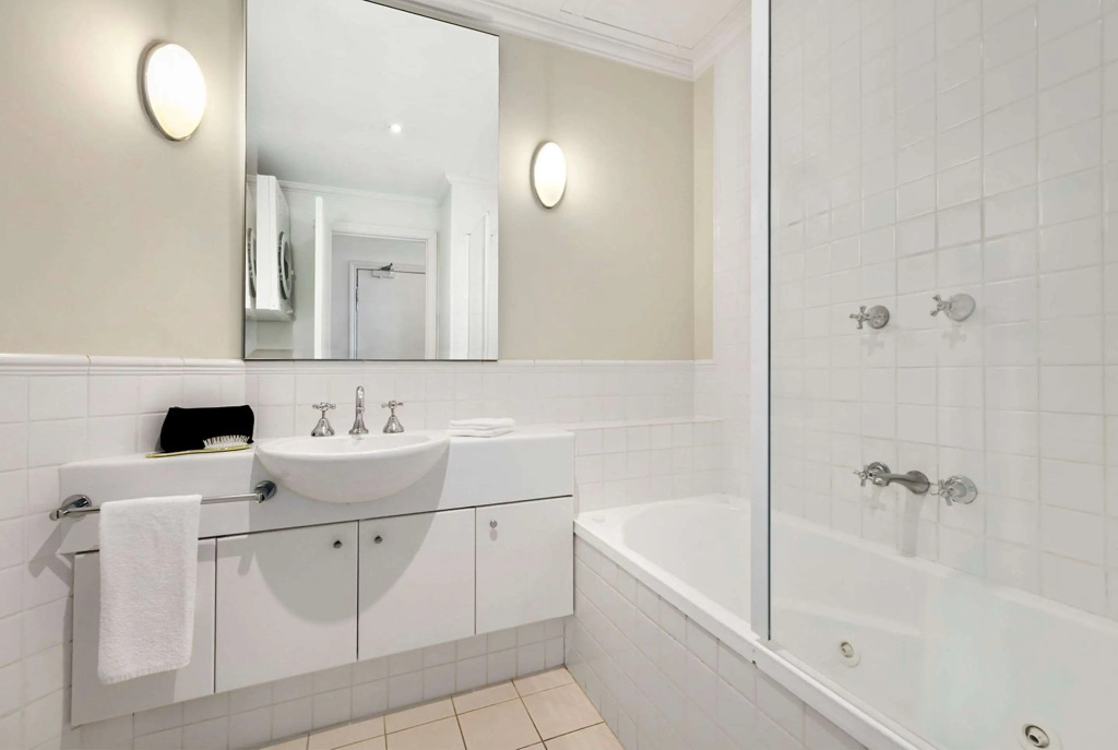 Comfort Apartments Melbourne Central