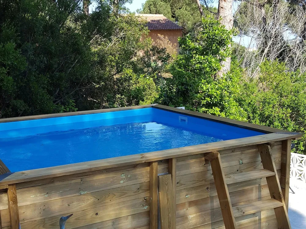 Charming Villa in Cavalaire-sur-mer With Pool