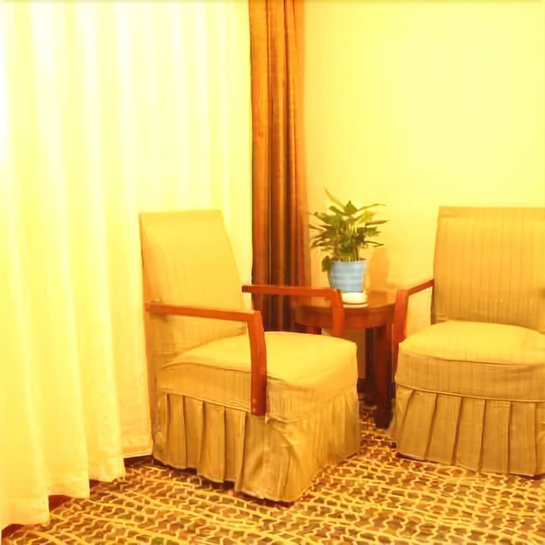 Yashiyi Hotel