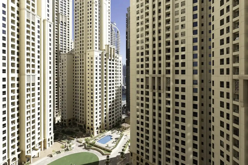 Exquisite 3BR Apt for 6 Guests in Dubai Marina!