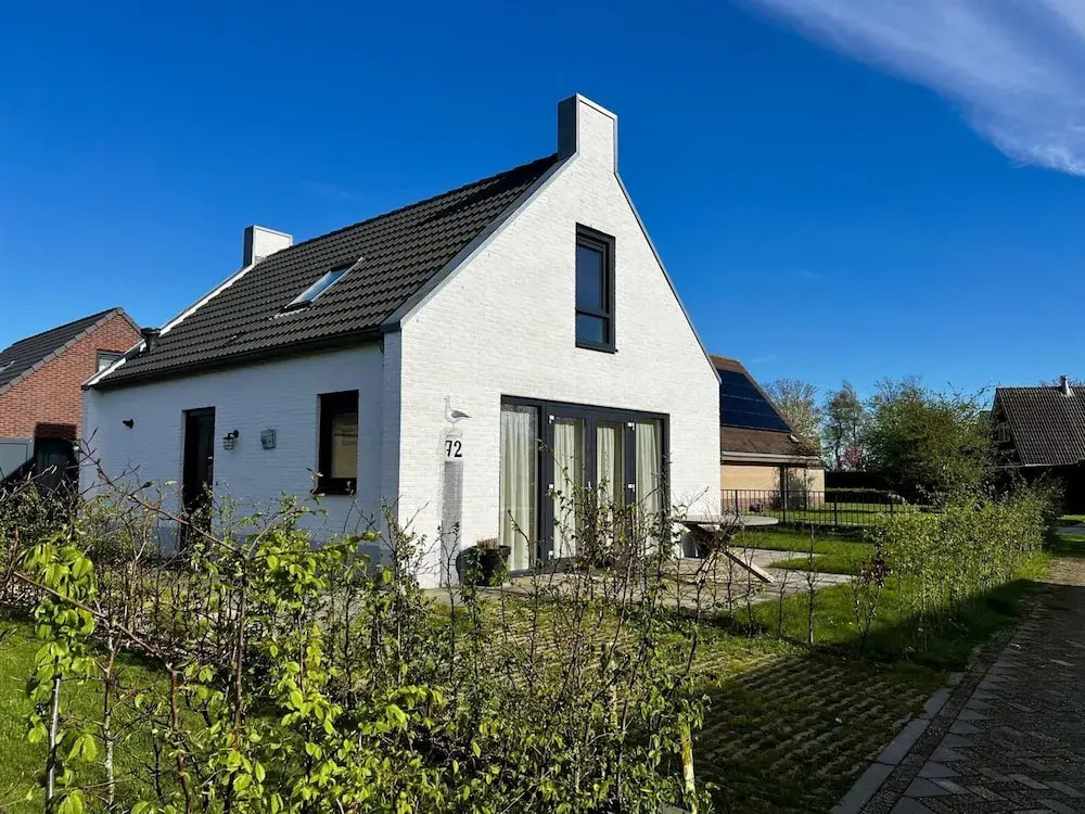 Stunning Villa Near Beaches and Golf Course