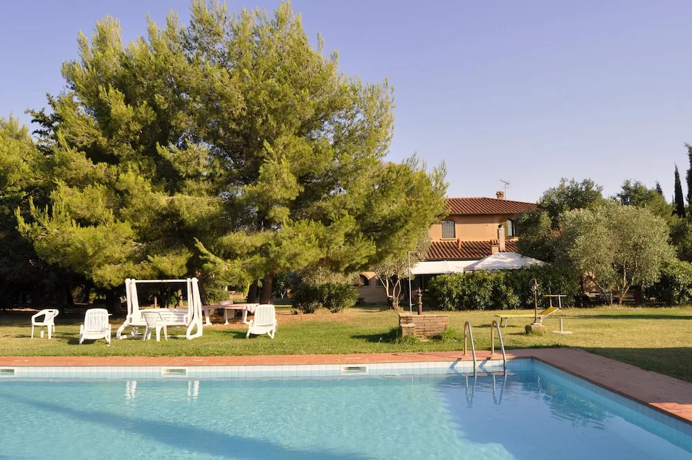 Relais Casale Il Poggetto VILLA PAOLA by Zoom In Earth