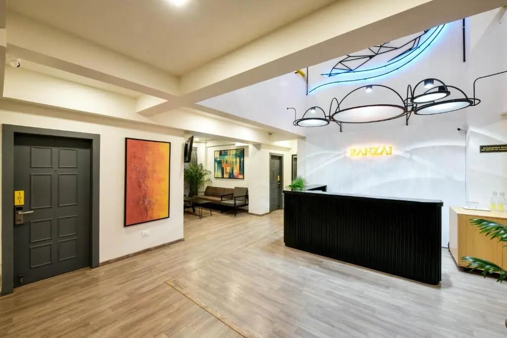 Hotel Banzai Rooms