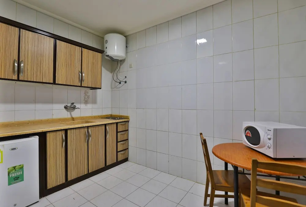 OYO 268 Durrat Alamaken Furnished Apts