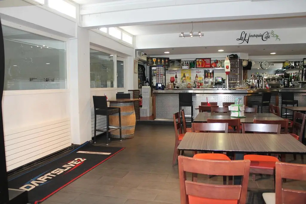Hotel La Hourquie Café