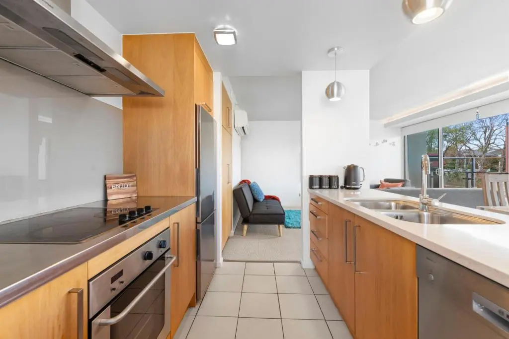 The Lake Life - Taupo Central Holiday Apartment