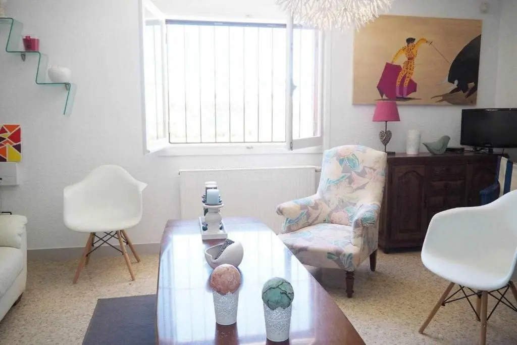 Disfruta del relax en villa independiente con gran piscina privada de 11mx5