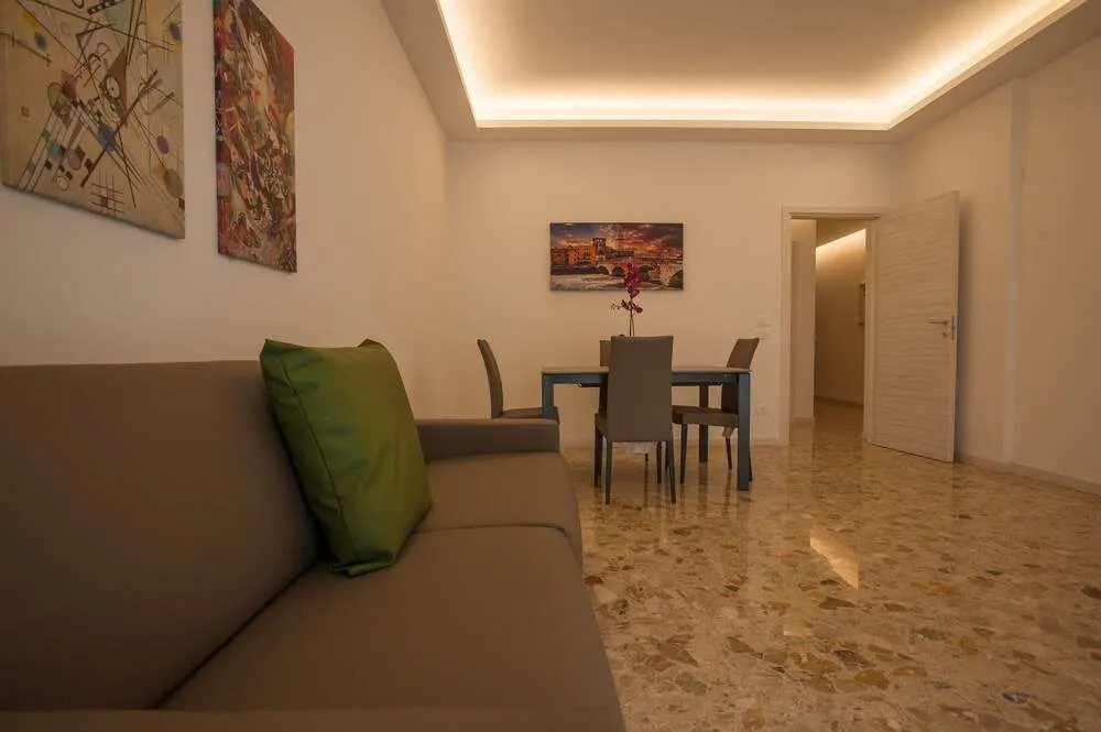 Steeb Apartment