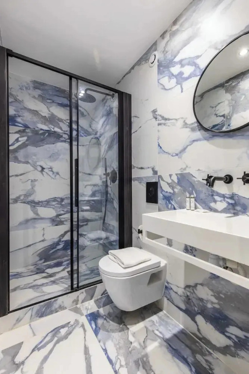 Chic, Comfortable Flat Near rue Montmartre