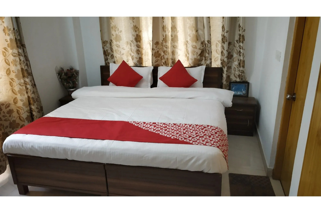 OYO 23696 Hotel Sai Vihar