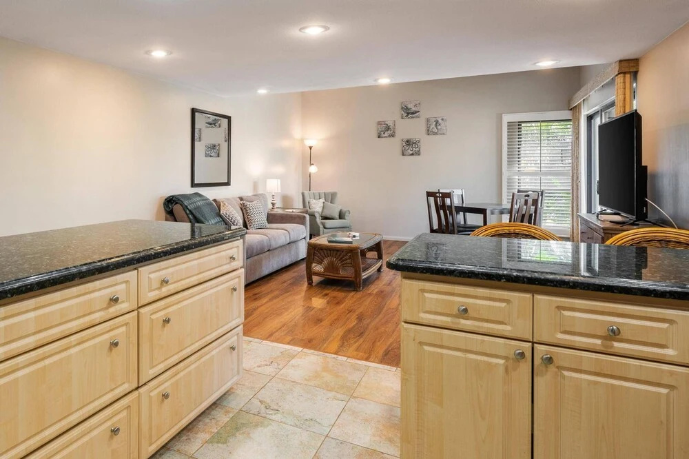 Big Island Royal Sea Cliff 401 by Coldwell Banker Island Vacations
