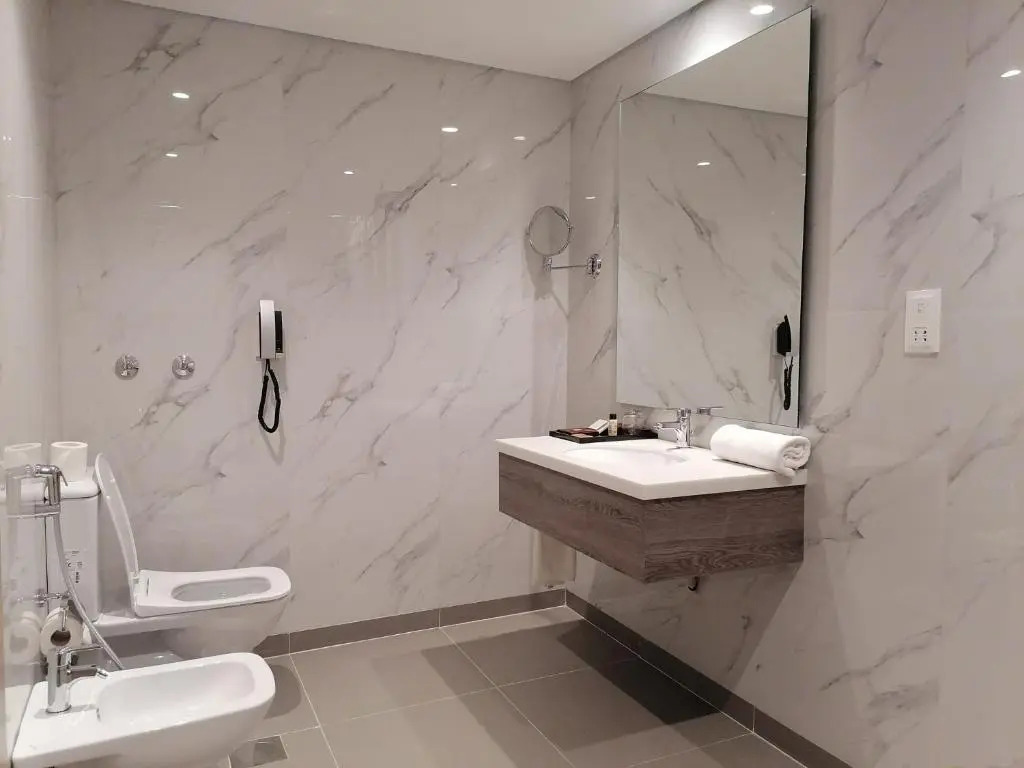 Gloria Hotel & Suites Doha