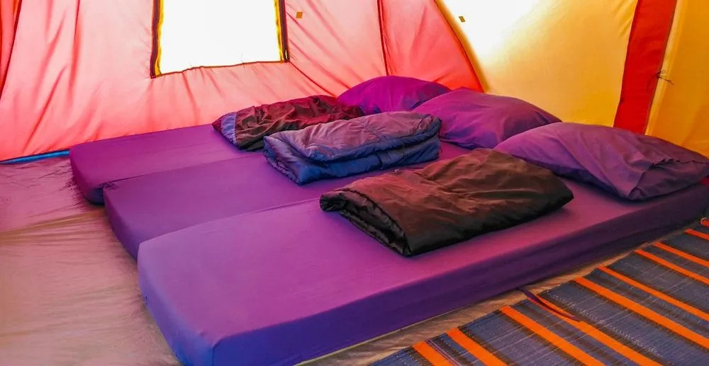 Hikers Camp at Toya Devasya