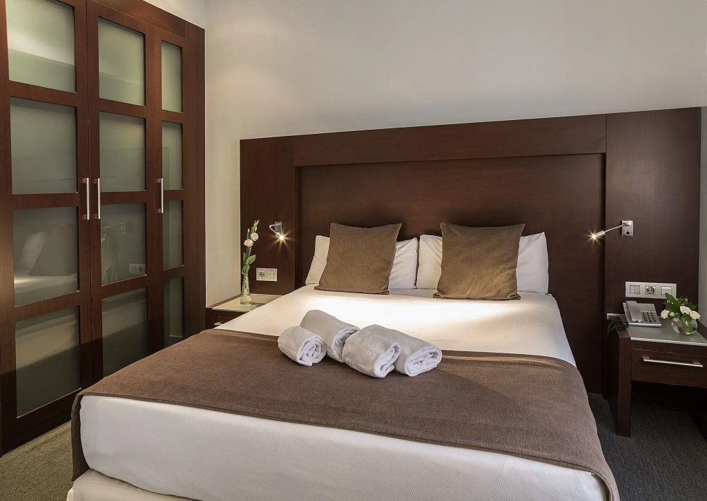 Hotel Madanis