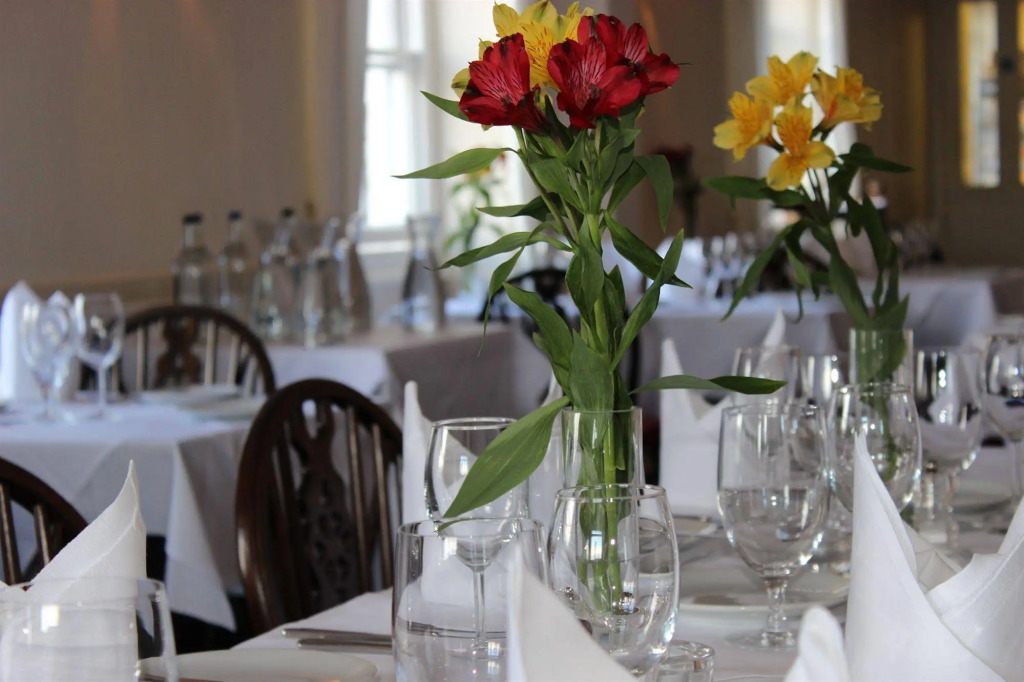 Red Lion Hotel
