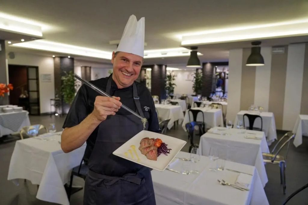 La Meridiana Bleisure Hotel