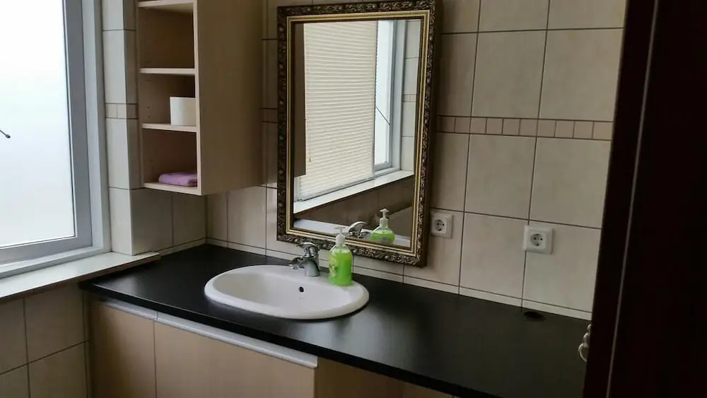 H 81 Apartments