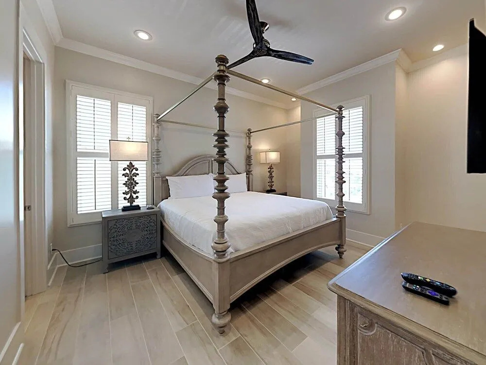 Summer Breeze by Southern Vacation Rentals