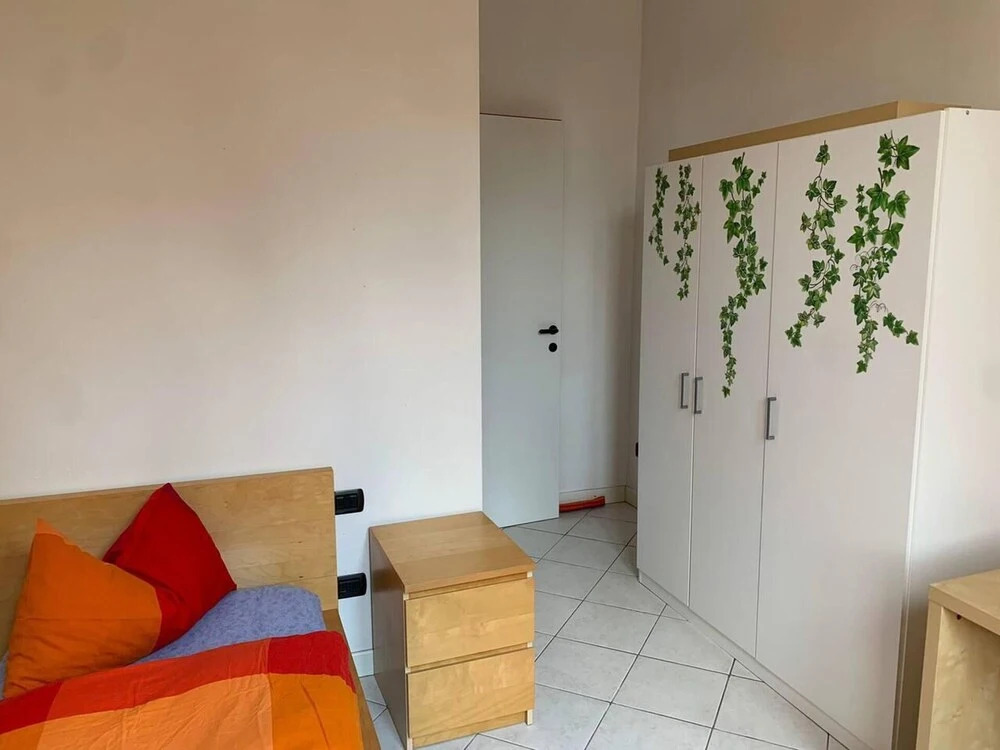 Inviting 2-bed Apartment in Parma Free Parking