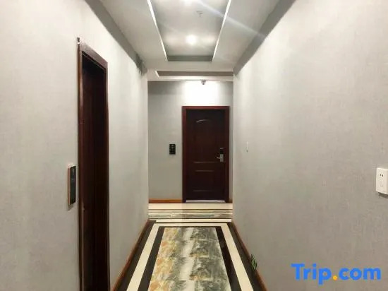 Home Inn Huayi Hotel