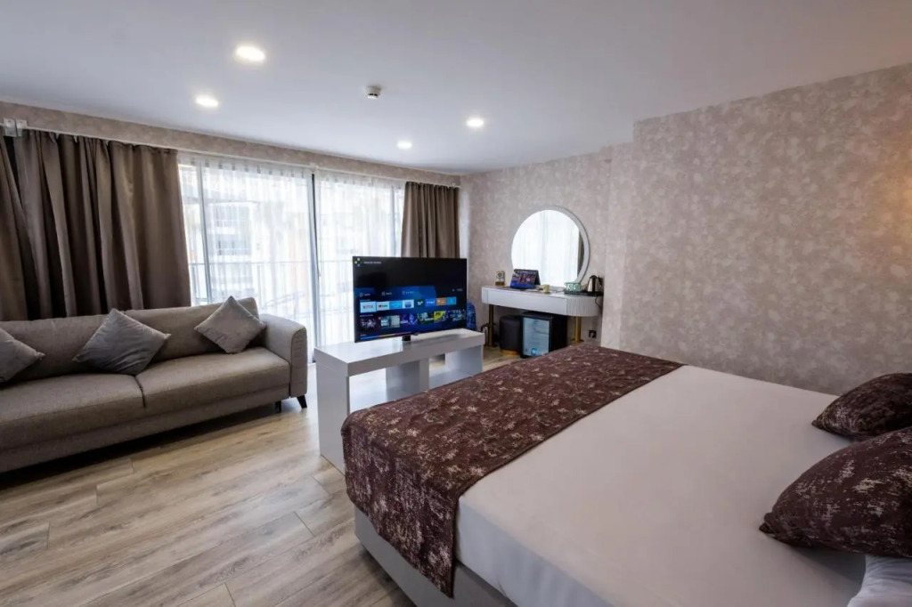 Avion Suite Hotel