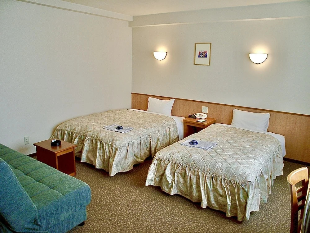 Yonago Universal Hotel