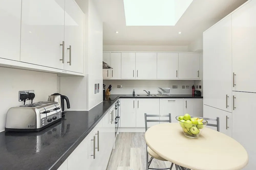 Toynbee Street Ro 5 · Splendid Room Close To Liverpool Street