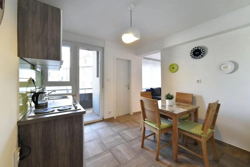 Vla Vla Apartments - Central Zagreb with Parking