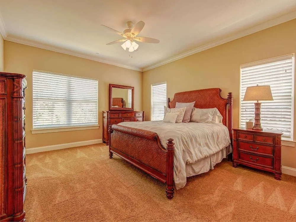 Ocean Views In Destiny By The Sea