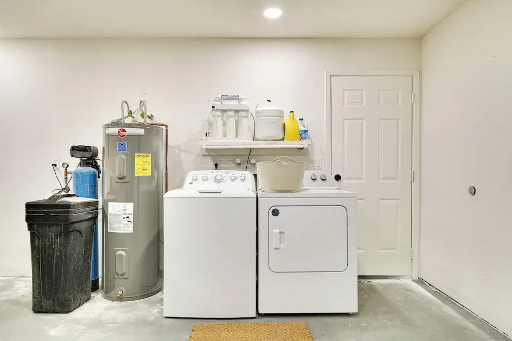 Pool, Grill & Fire Pit: Pet-friendly Arizona Home